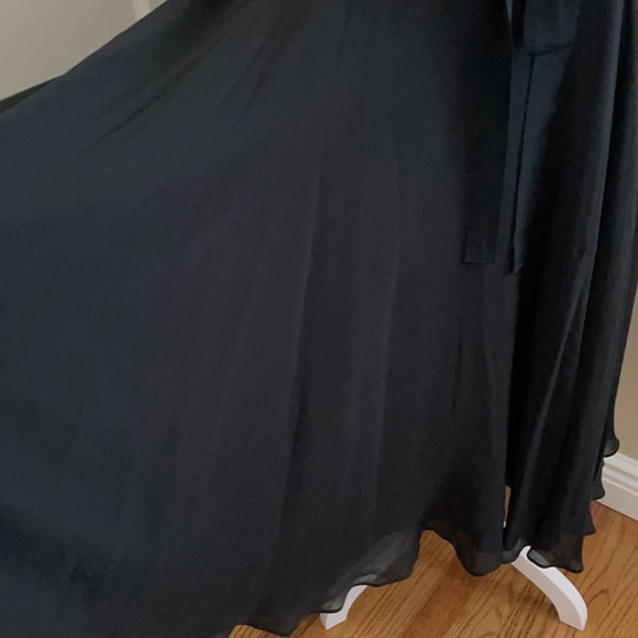 NWT Hobbs Black Silk Georgette cap sleeve dress 8 - Picture 4 of 14